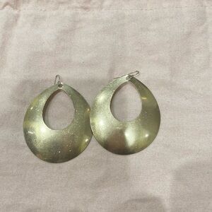 Large attractive, large vintage gold tone hoops.